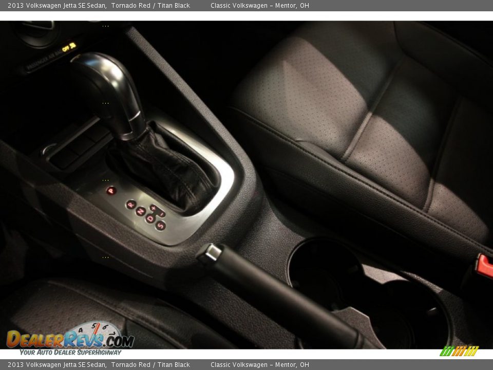 2013 Volkswagen Jetta SE Sedan Tornado Red / Titan Black Photo #9
