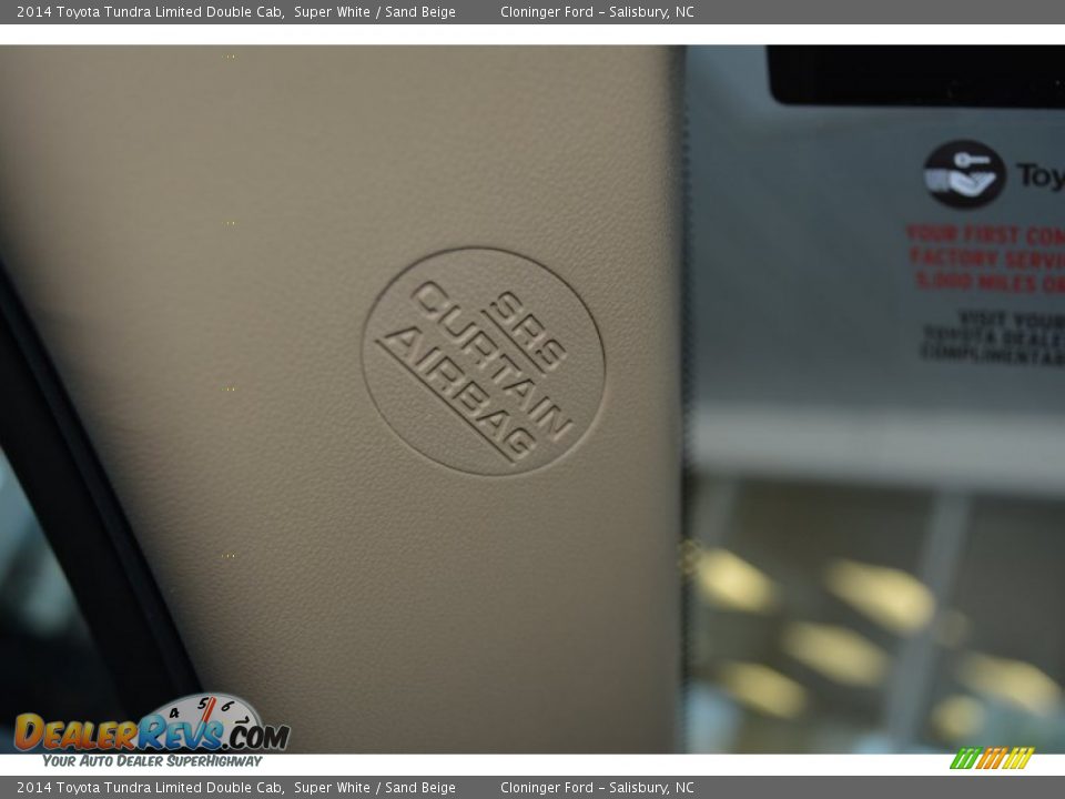 2014 Toyota Tundra Limited Double Cab Super White / Sand Beige Photo #28