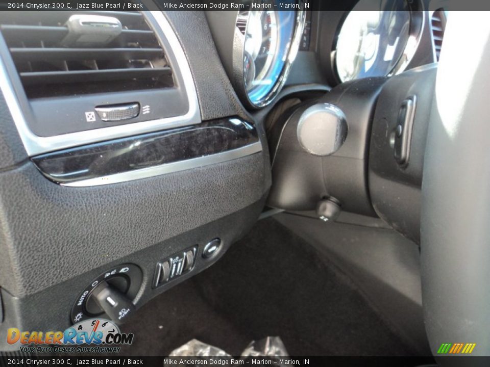 2014 Chrysler 300 C Jazz Blue Pearl / Black Photo #12