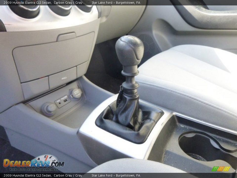 2009 Hyundai Elantra GLS Sedan Carbon Gray / Gray Photo #17