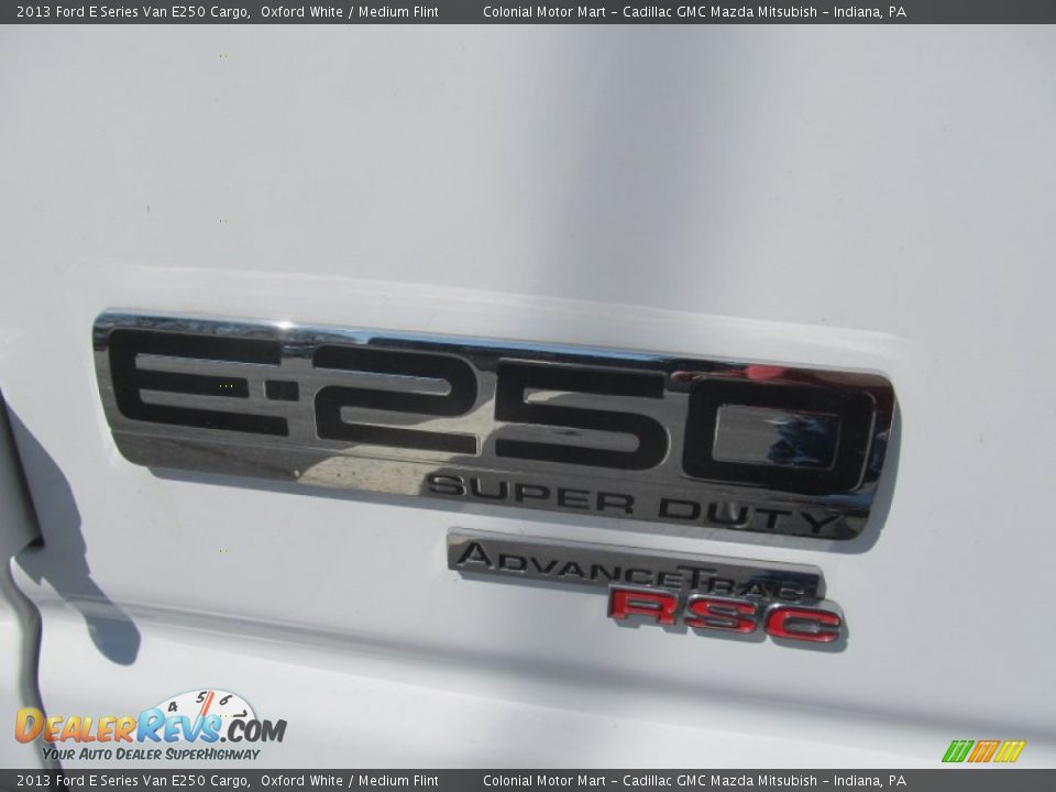2013 Ford E Series Van E250 Cargo Oxford White / Medium Flint Photo #6