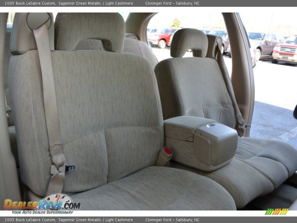 2005 Buick LeSabre Custom Sagemist Green Metallic / Light Cashmere Photo #15