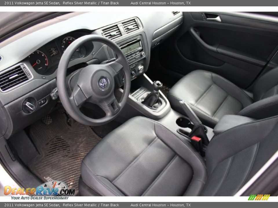 2011 Volkswagen Jetta SE Sedan Reflex Silver Metallic / Titan Black Photo #10