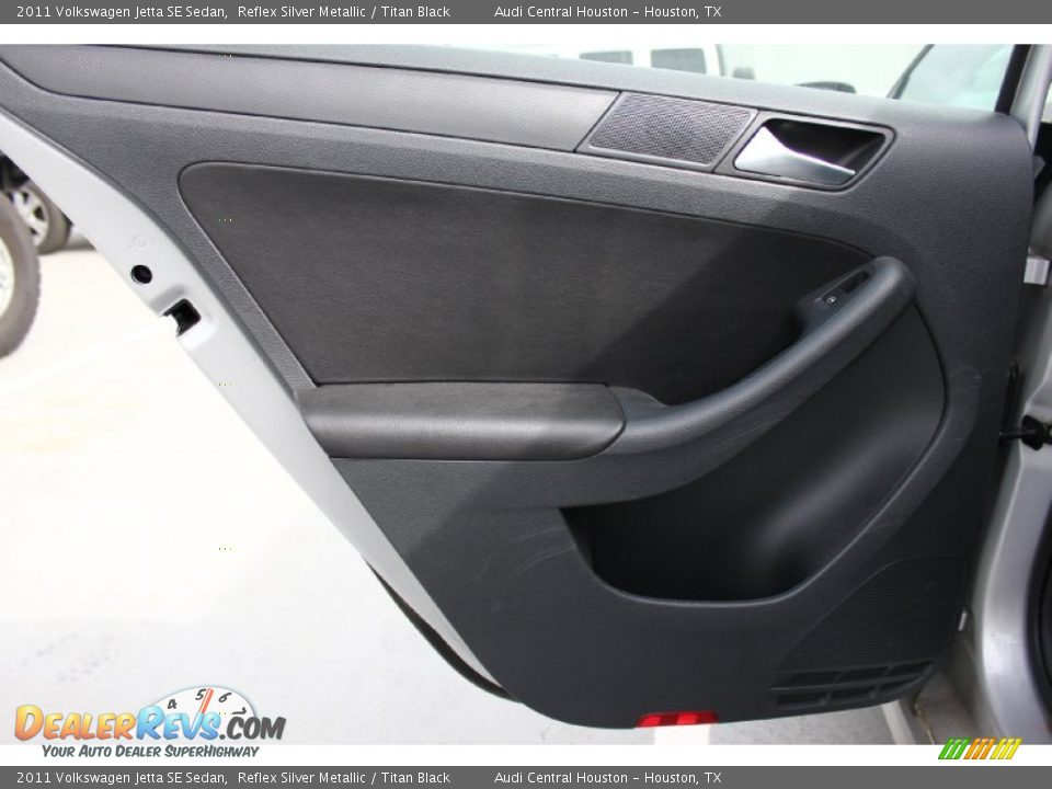 2011 Volkswagen Jetta SE Sedan Reflex Silver Metallic / Titan Black Photo #19