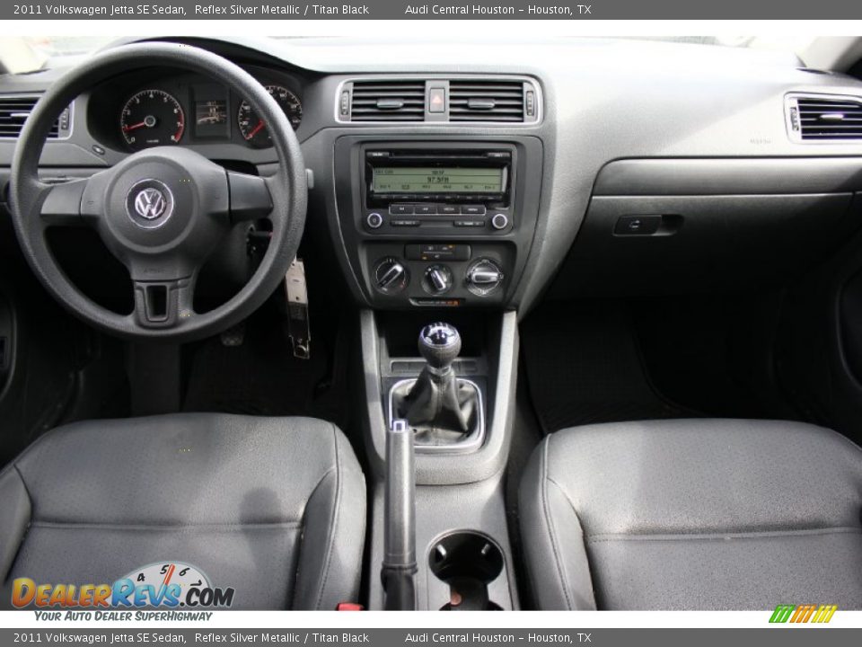 2011 Volkswagen Jetta SE Sedan Reflex Silver Metallic / Titan Black Photo #22