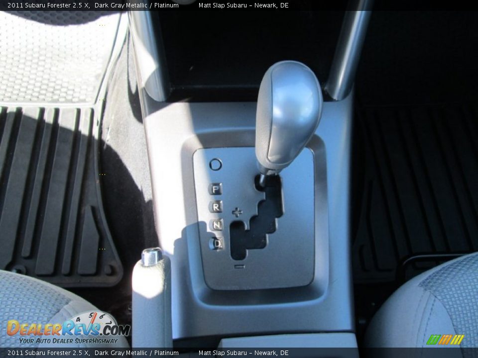 2011 Subaru Forester 2.5 X Dark Gray Metallic / Platinum Photo #25