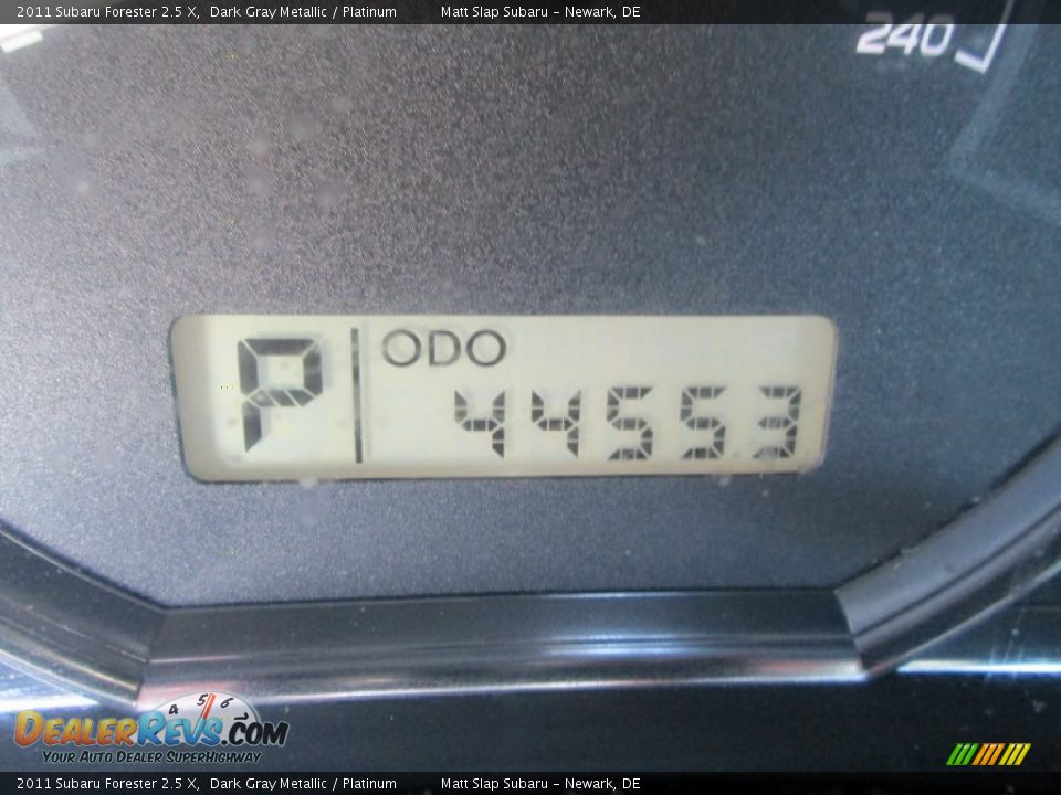 2011 Subaru Forester 2.5 X Dark Gray Metallic / Platinum Photo #27