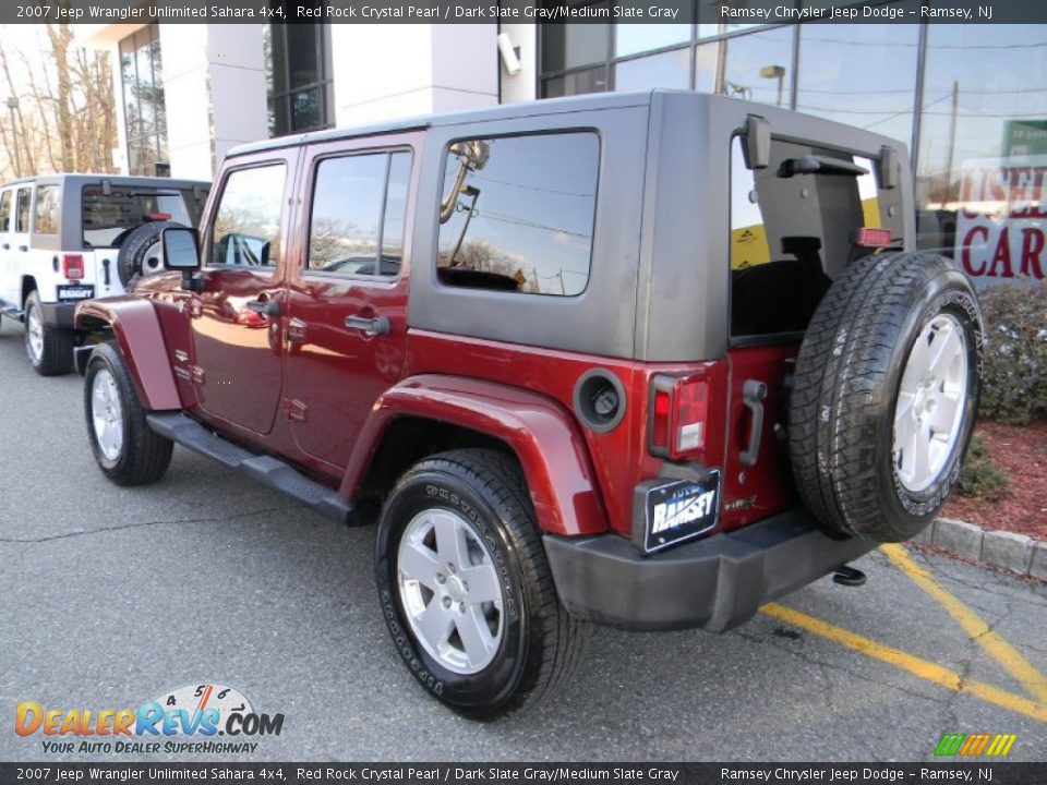 2007 Jeep Wrangler Unlimited Sahara 4x4 Red Rock Crystal Pearl / Dark Slate Gray/Medium Slate Gray Photo #8