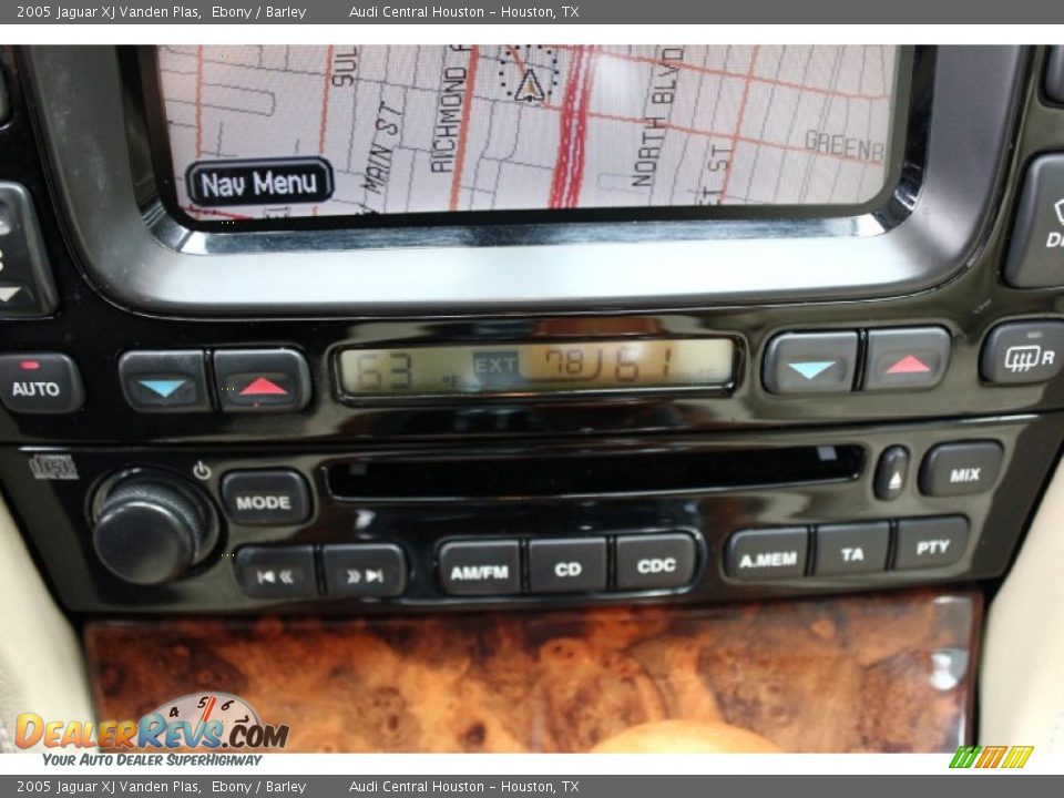 2005 Jaguar XJ Vanden Plas Ebony / Barley Photo #23