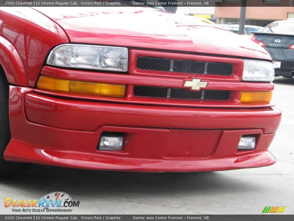 2000 Chevrolet S10 Xtreme Regular Cab Victory Red / Graphite Photo #9