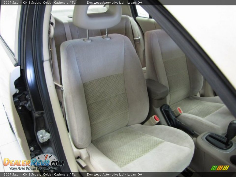 2007 Saturn ION 3 Sedan Golden Cashmere / Tan Photo #8