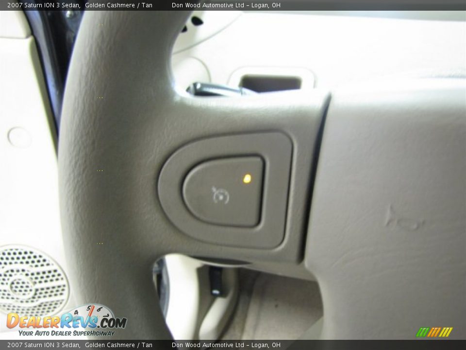 2007 Saturn ION 3 Sedan Golden Cashmere / Tan Photo #17