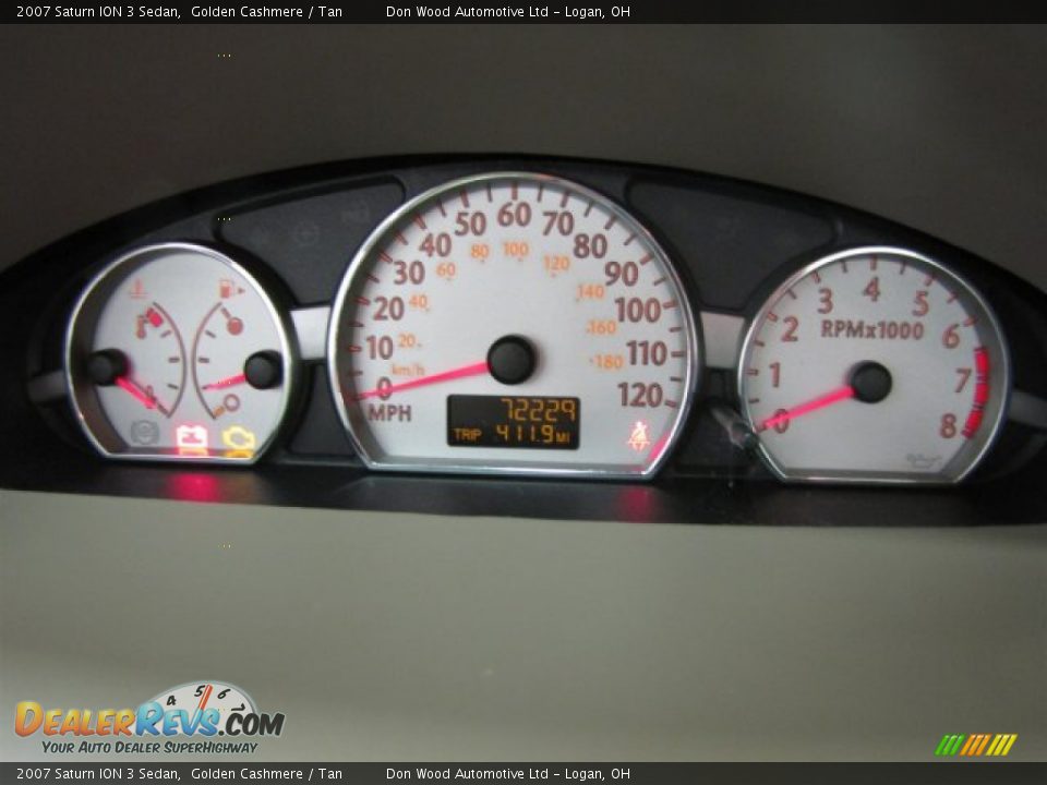 2007 Saturn ION 3 Sedan Golden Cashmere / Tan Photo #22