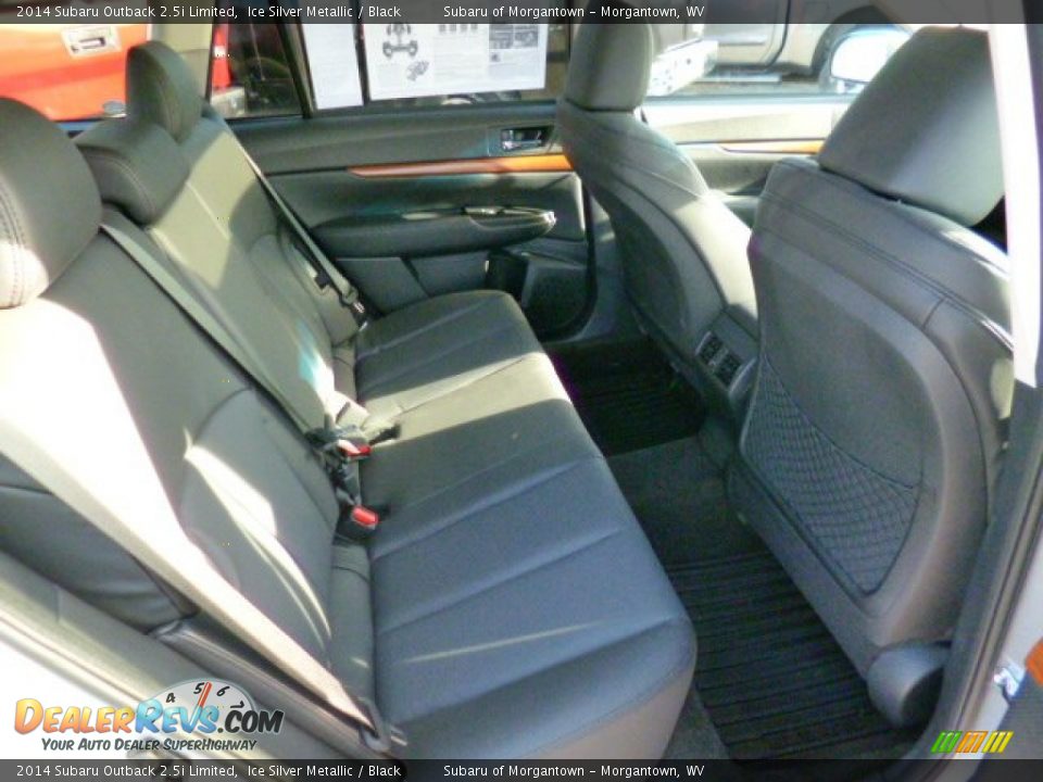 2014 Subaru Outback 2.5i Limited Ice Silver Metallic / Black Photo #10