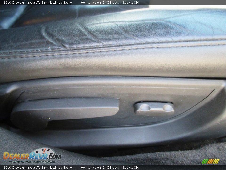 2010 Chevrolet Impala LT Summit White / Ebony Photo #25