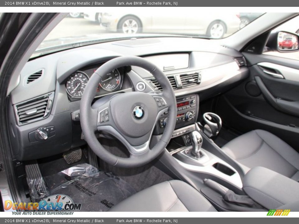 Black Interior - 2014 BMW X1 xDrive28i Photo #9