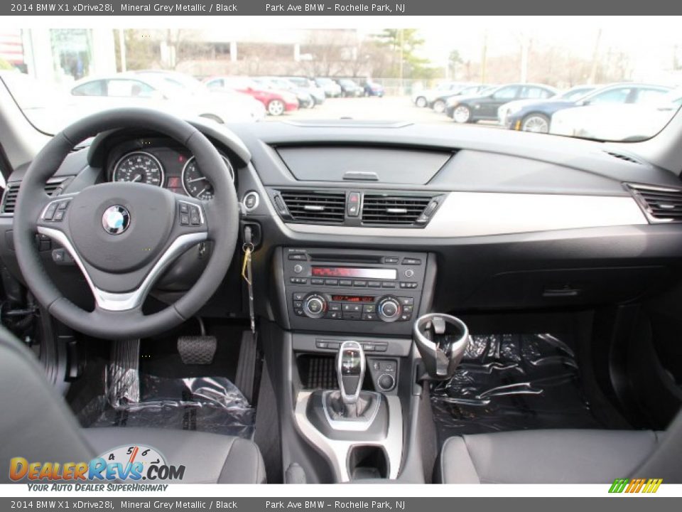 Dashboard of 2014 BMW X1 xDrive28i Photo #12