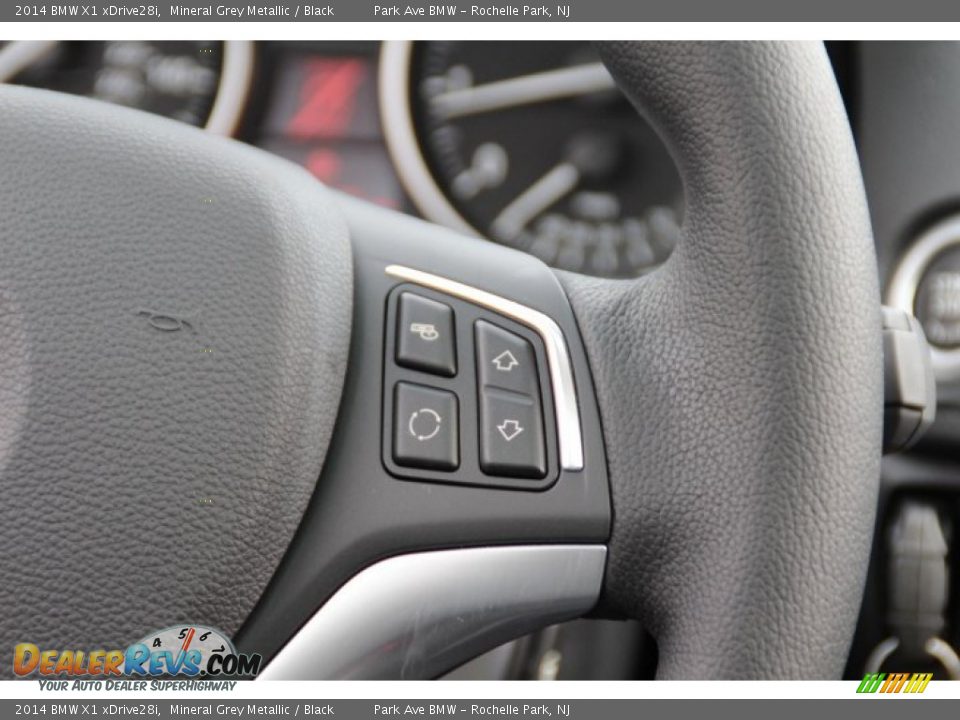 Controls of 2014 BMW X1 xDrive28i Photo #17