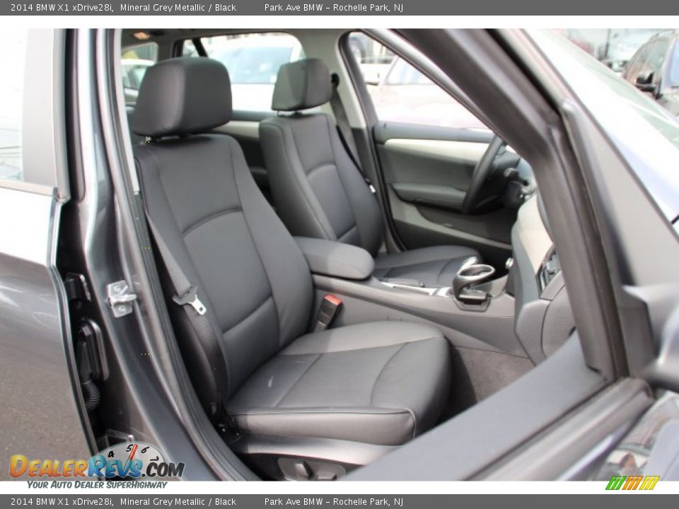 Front Seat of 2014 BMW X1 xDrive28i Photo #27