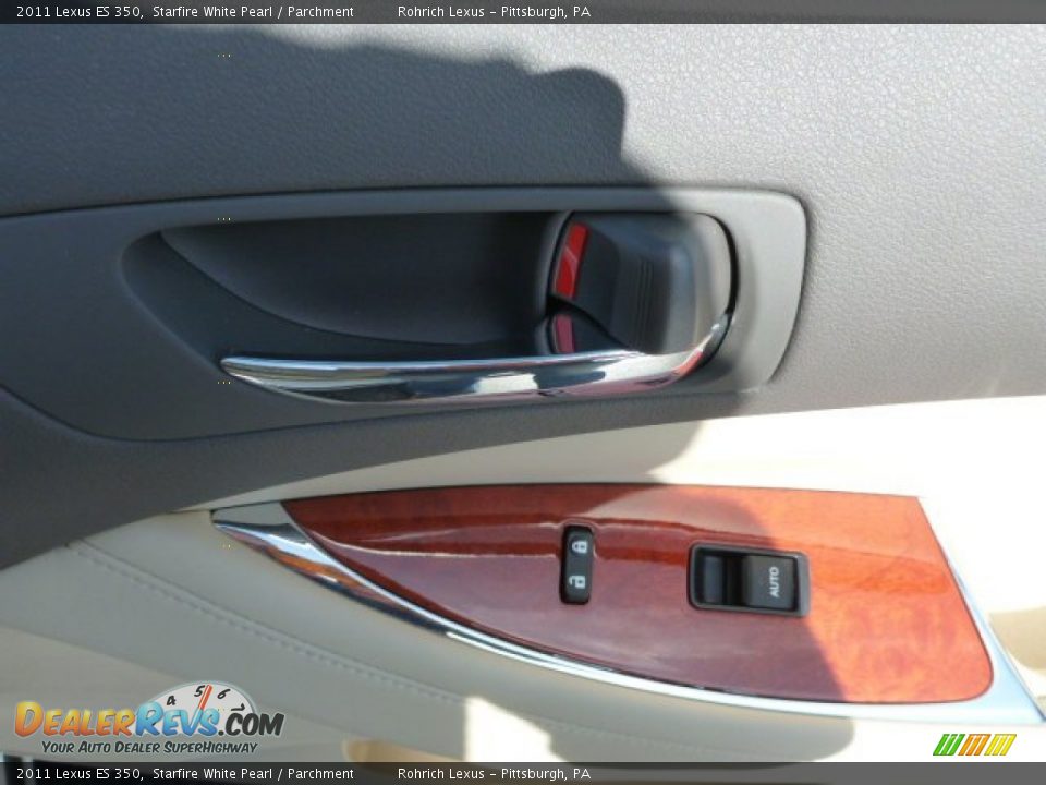 2011 Lexus ES 350 Starfire White Pearl / Parchment Photo #14
