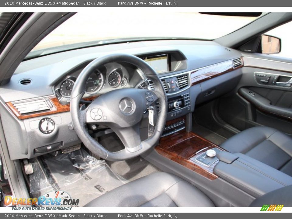2010 Mercedes-Benz E 350 4Matic Sedan Black / Black Photo #11