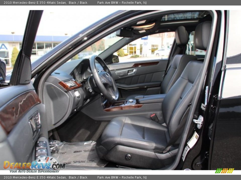 2010 Mercedes-Benz E 350 4Matic Sedan Black / Black Photo #12