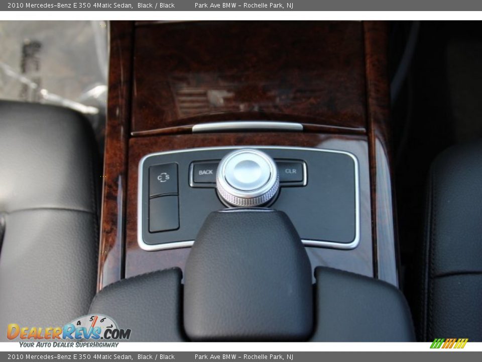 2010 Mercedes-Benz E 350 4Matic Sedan Black / Black Photo #16