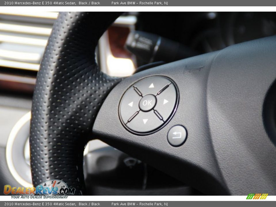 2010 Mercedes-Benz E 350 4Matic Sedan Black / Black Photo #18