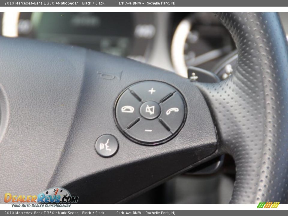 2010 Mercedes-Benz E 350 4Matic Sedan Black / Black Photo #19