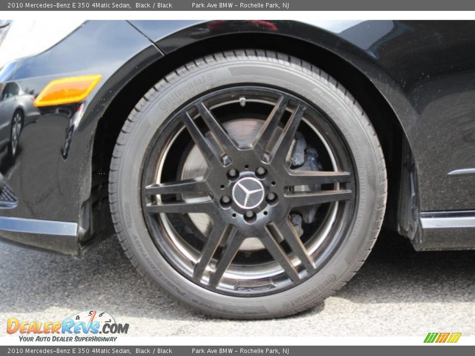 2010 Mercedes-Benz E 350 4Matic Sedan Black / Black Photo #32