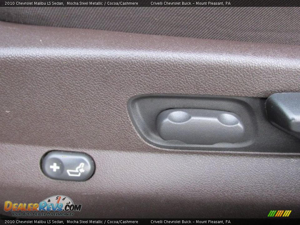 2010 Chevrolet Malibu LS Sedan Mocha Steel Metallic / Cocoa/Cashmere Photo #12