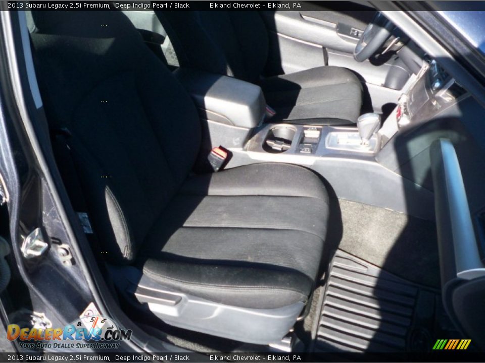 2013 Subaru Legacy 2.5i Premium Deep Indigo Pearl / Black Photo #13