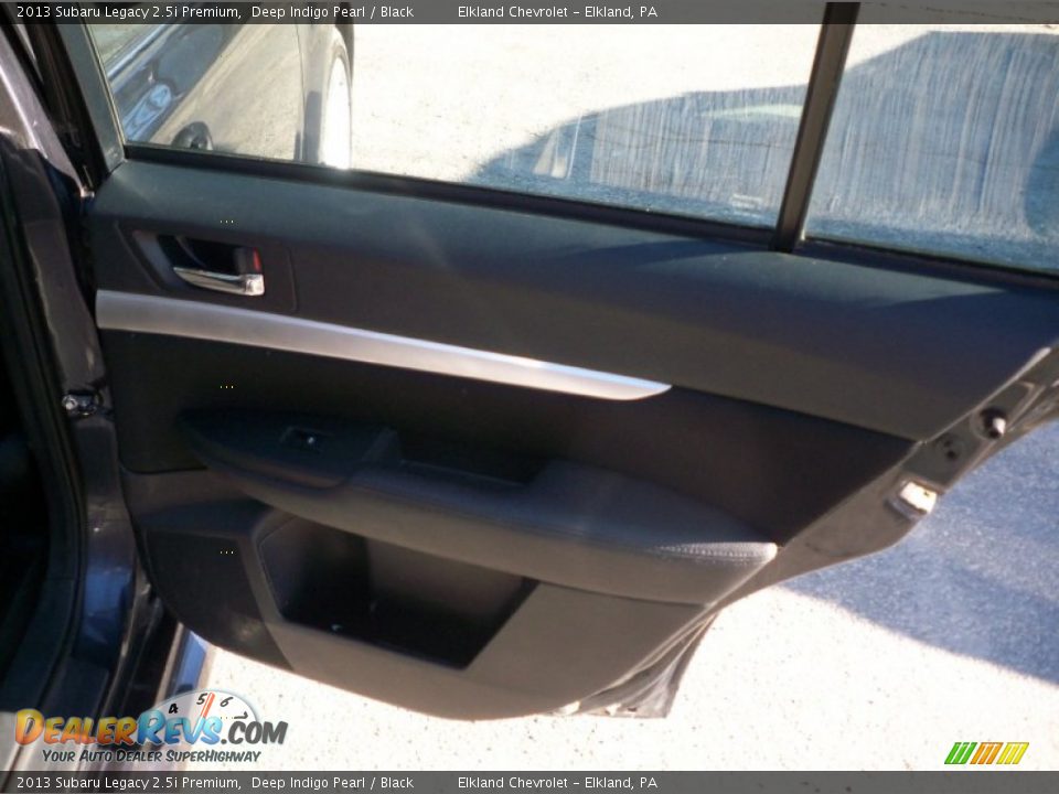 2013 Subaru Legacy 2.5i Premium Deep Indigo Pearl / Black Photo #14