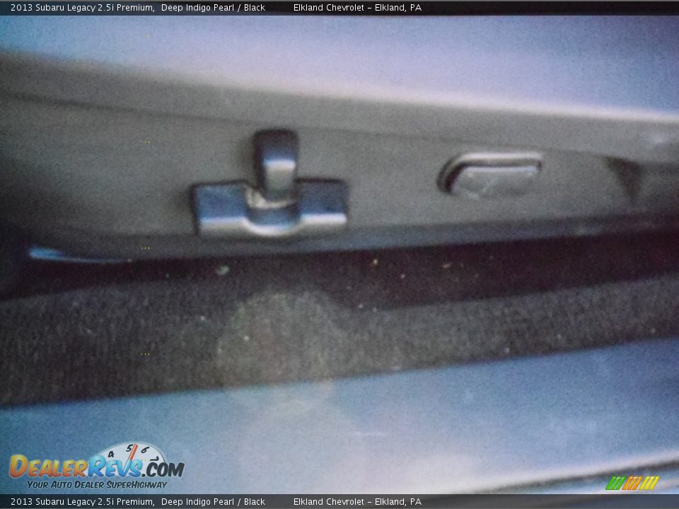 2013 Subaru Legacy 2.5i Premium Deep Indigo Pearl / Black Photo #23