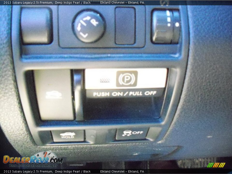2013 Subaru Legacy 2.5i Premium Deep Indigo Pearl / Black Photo #25