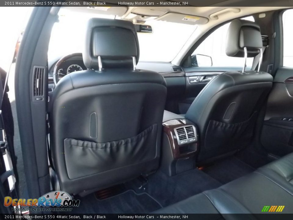 2011 Mercedes-Benz S 550 4Matic Sedan Black / Black Photo #7