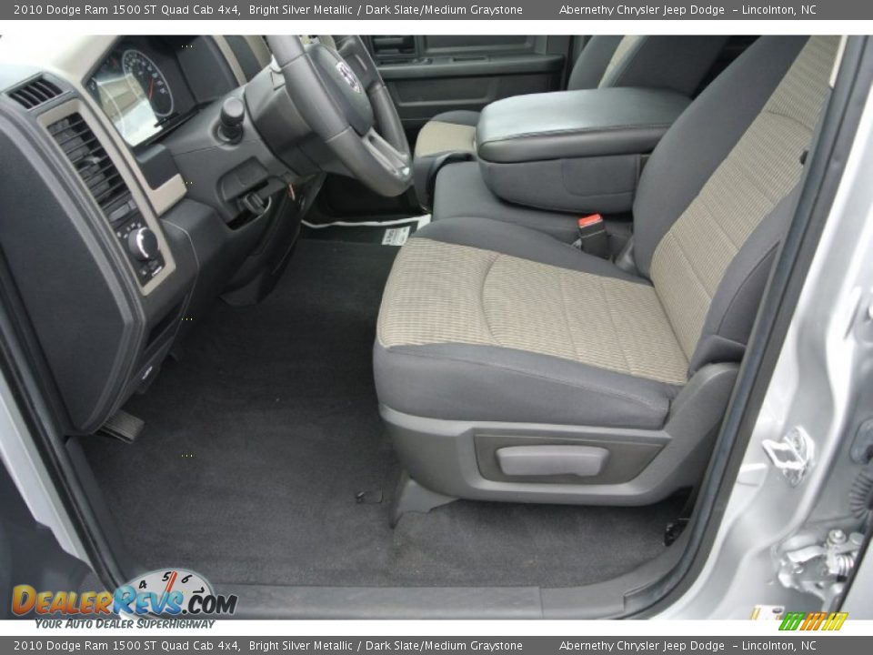 2010 Dodge Ram 1500 ST Quad Cab 4x4 Bright Silver Metallic / Dark Slate/Medium Graystone Photo #8