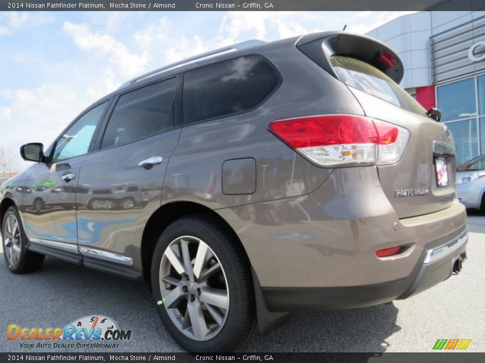 2014 Nissan Pathfinder Platinum Mocha Stone / Almond Photo #3