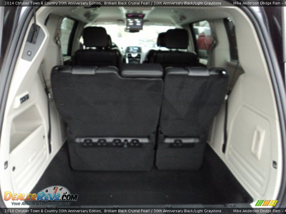 2014 Chrysler Town & Country 30th Anniversary Edition Brilliant Black Crystal Pearl / 30th Anniversary Black/Light Graystone Photo #10