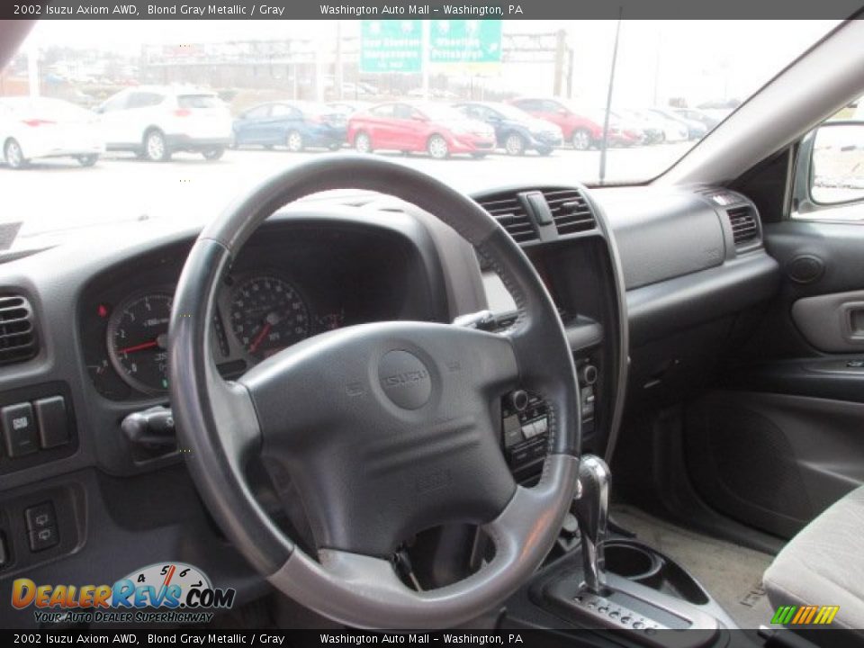 2002 Isuzu Axiom AWD Blond Gray Metallic / Gray Photo #10