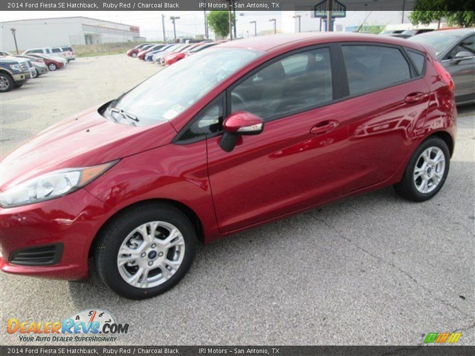 2014 Ford Fiesta SE Hatchback Ruby Red / Charcoal Black Photo #1