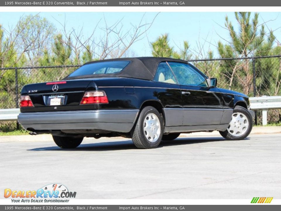 1995 Mercedes-Benz E 320 Convertible Black / Parchment Photo #6