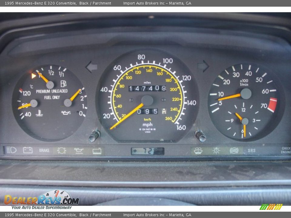 1995 Mercedes-Benz E 320 Convertible Black / Parchment Photo #14