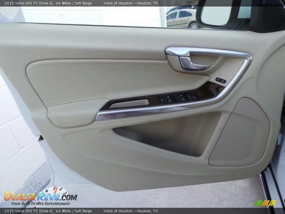 2015 Volvo S60 T5 Drive-E Ice White / Soft Beige Photo #8