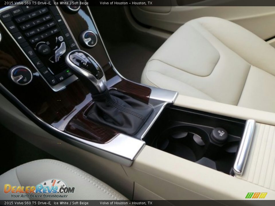 2015 Volvo S60 T5 Drive-E Ice White / Soft Beige Photo #13