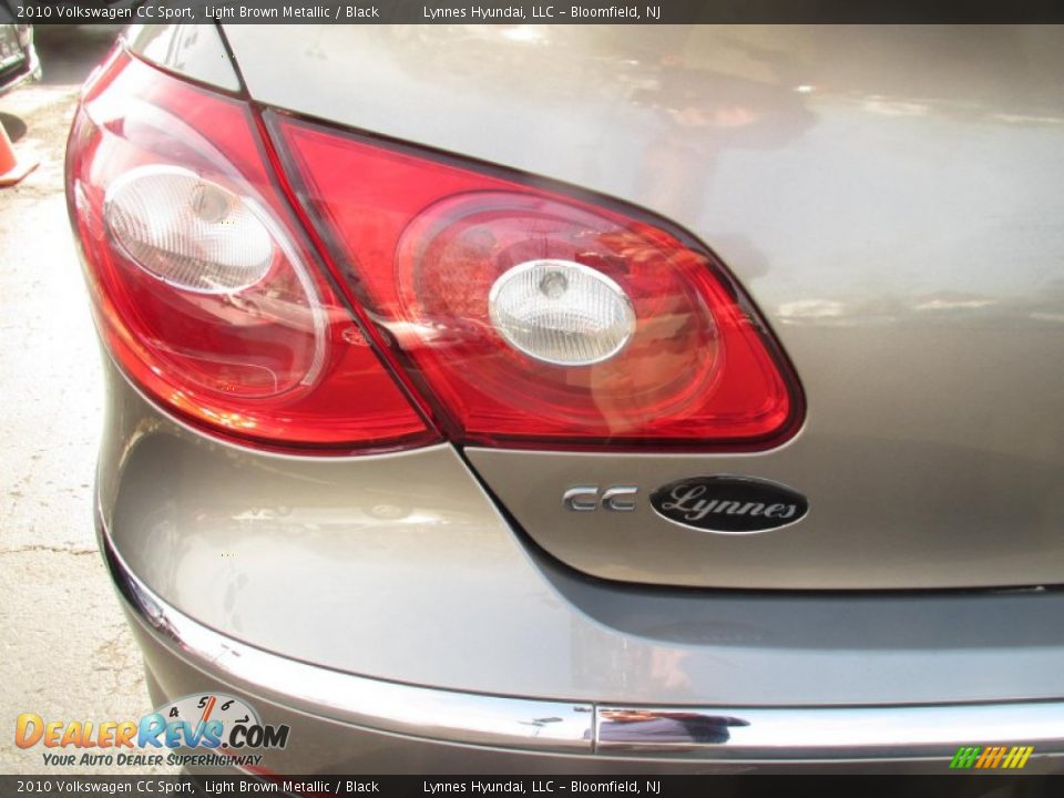 2010 Volkswagen CC Sport Light Brown Metallic / Black Photo #8