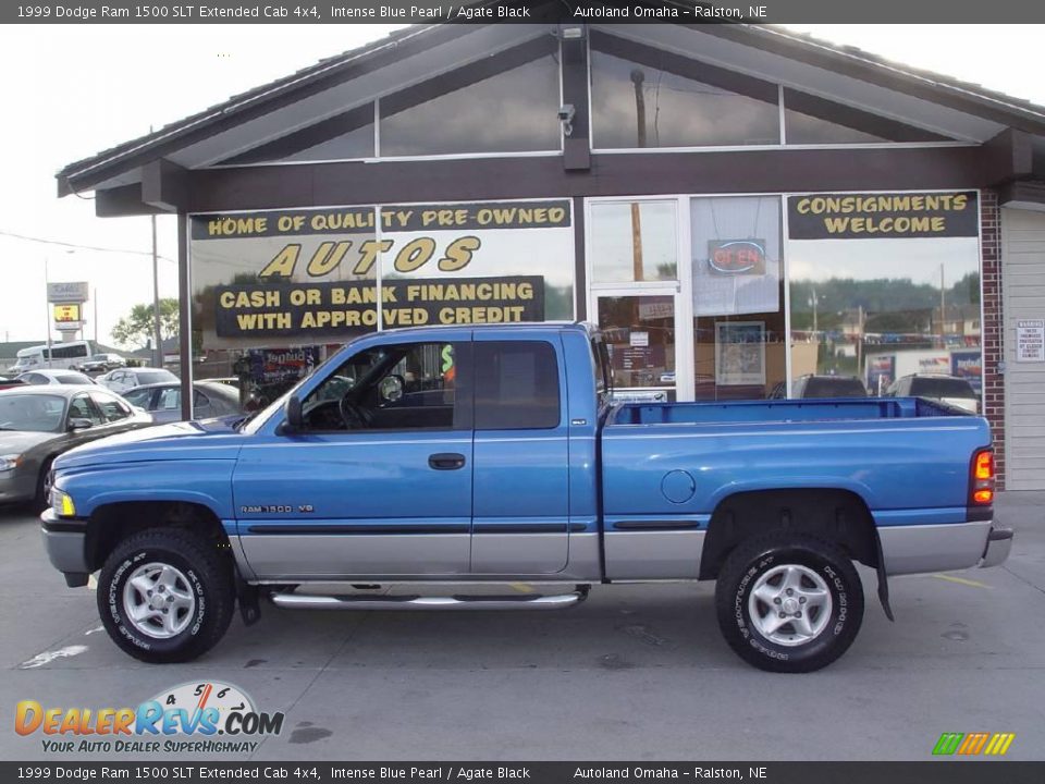 1999 Dodge Ram 1500 SLT Extended Cab 4x4 Intense Blue Pearl / Agate Black Photo #1