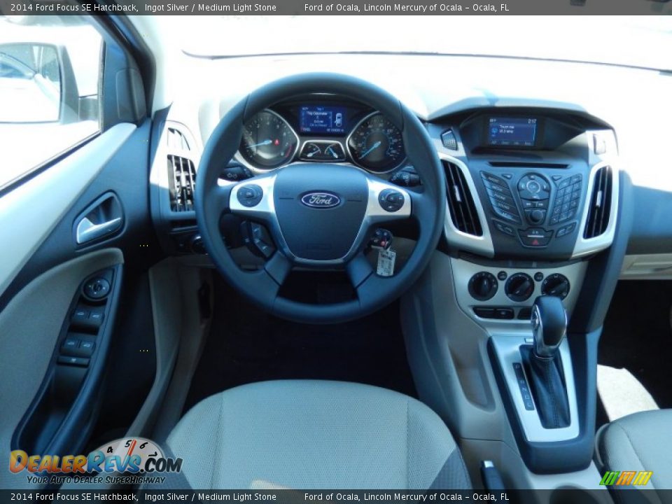 2014 Ford Focus SE Hatchback Ingot Silver / Medium Light Stone Photo #8