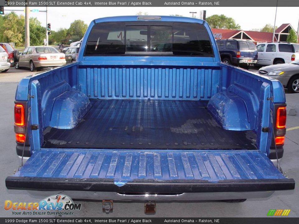 1999 Dodge Ram 1500 SLT Extended Cab 4x4 Intense Blue Pearl / Agate Black Photo #30