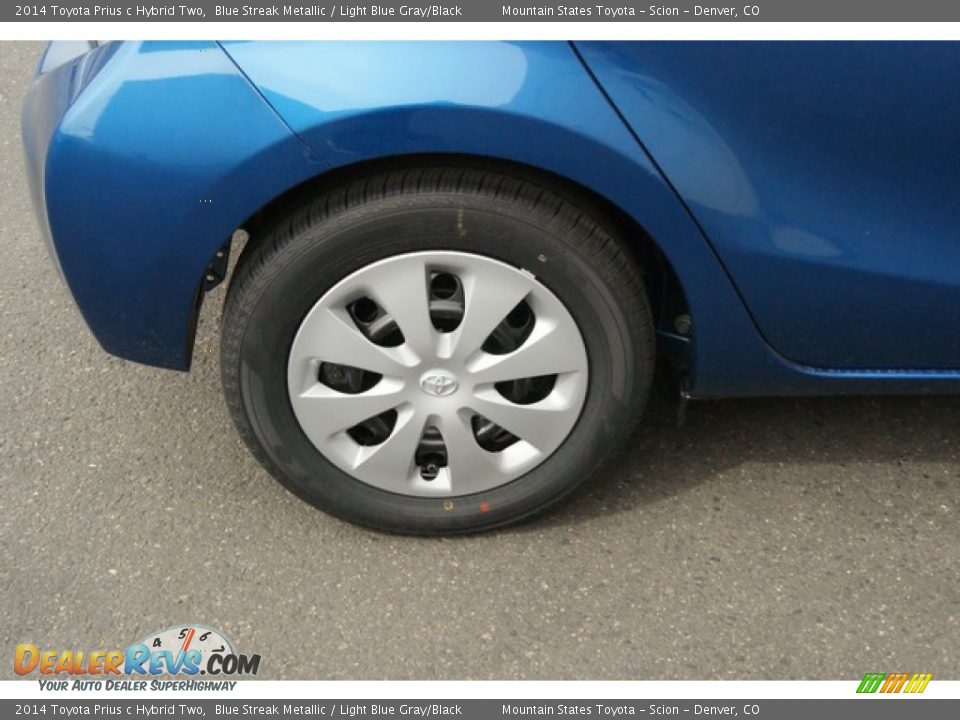 2014 Toyota Prius c Hybrid Two Blue Streak Metallic / Light Blue Gray/Black Photo #9